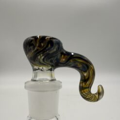 18mm L 4 Hole Black Scurvy